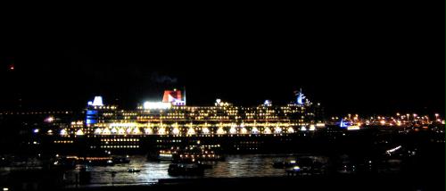 QM2 Nacht